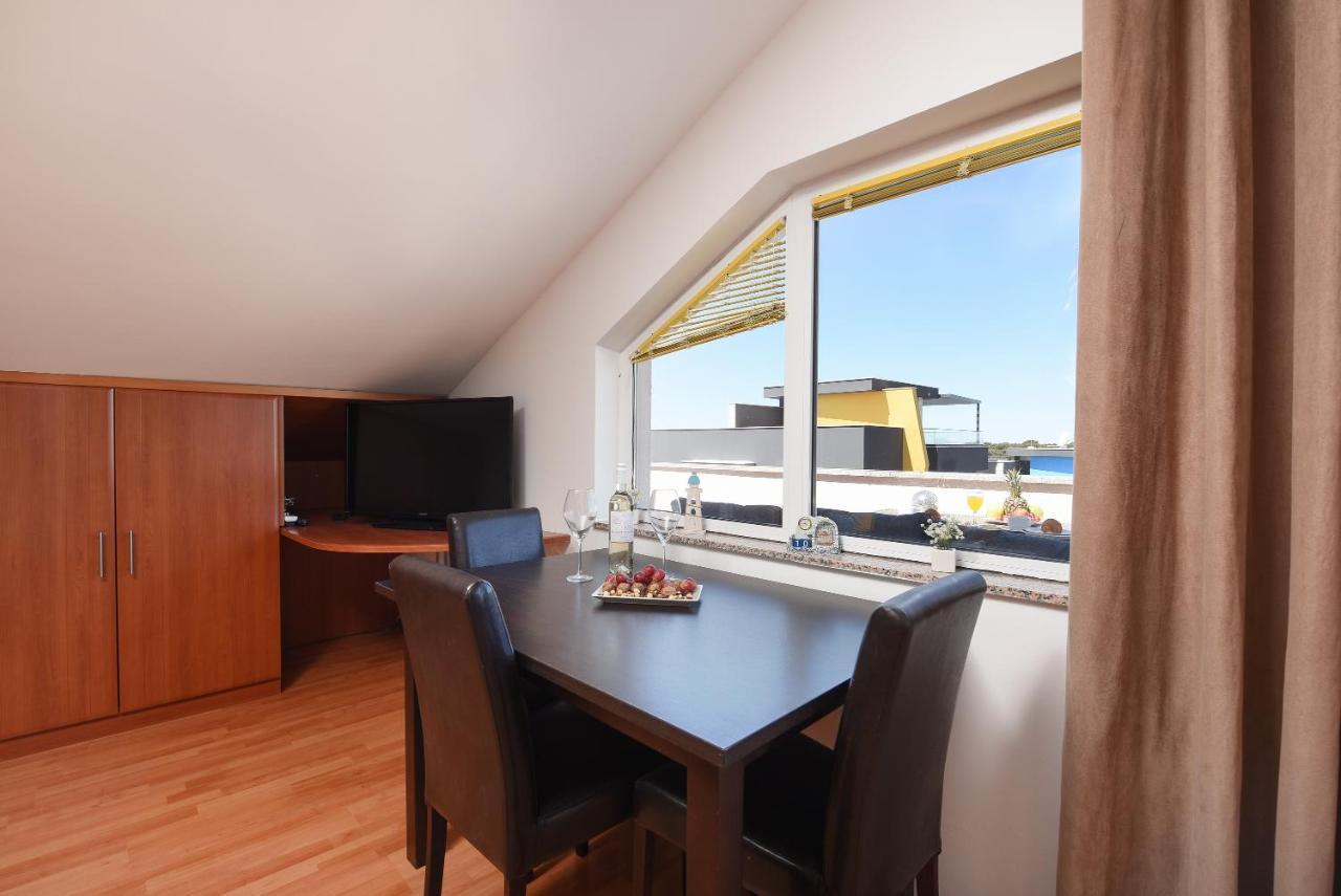 Sunset Beach Suites Кожино Экстерьер фото